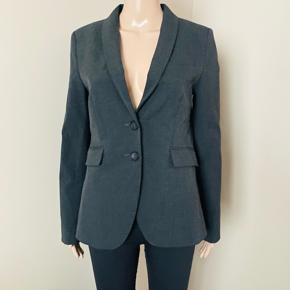 RW&Co suiting dark grey blazer, women’s 6